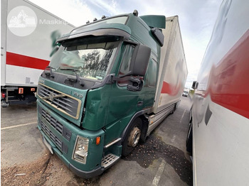 Truk box VOLVO FM9 300