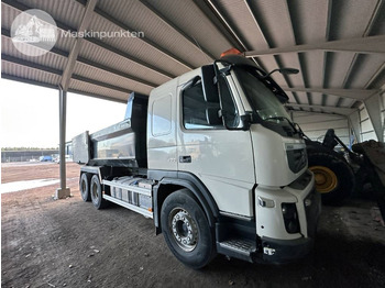 Truk jungkit VOLVO FMX 450