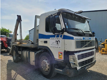 Truk skip loader VOLVO FM 300