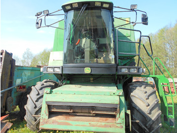 Pemanen gabungan JOHN DEERE 50 Series
