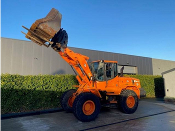 Wheel loader DOOSAN DL200