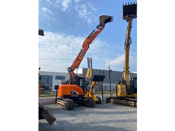 Ekskavator perayap DOOSAN DX140LCR-5