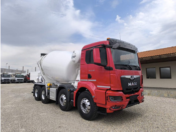 Truk pengaduk beton SCHWING STETTER