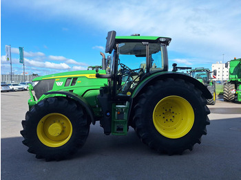 Traktor John Deere 6R 155: gambar 4 Traktor John Deere 6R 155: gambar 4