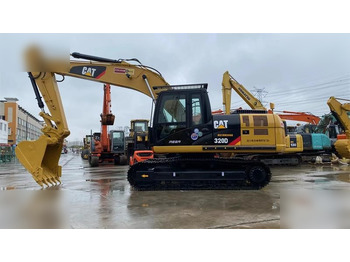 Ekskavator perayap CATERPILLAR 320D