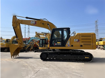 Ekskavator perayap CATERPILLAR 323