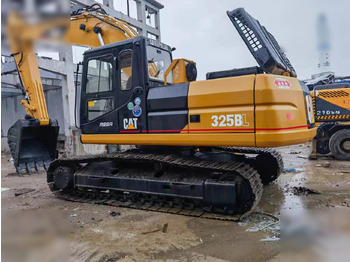 Ekskavator perayap CATERPILLAR 325BL