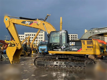 Ekskavator perayap CATERPILLAR 330D