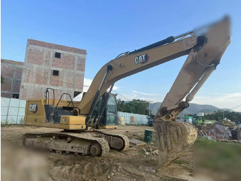 Ekskavator perayap CATERPILLAR 330GC