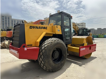 Roller DYNAPAC