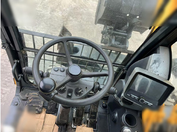 Ekskavator roda HYUNDAI ROBEX 210W-9S: gambar 5