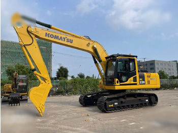 Ekskavator perayap KOMATSU PC220-8