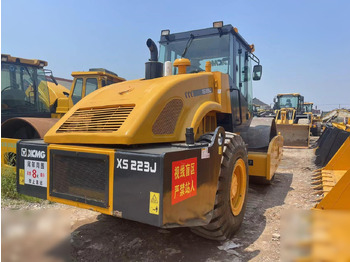 Pemadat XCMG XS223J: gambar 2