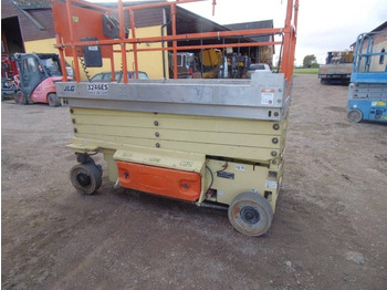 Scissor lifts JLG