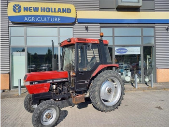 Traktor CASE IH XL