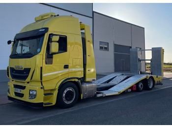 Truk pengangkut mobil IVECO