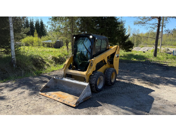 Skid steer CATERPILLAR 226D