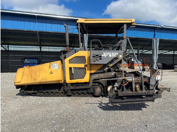Paver aspal VOLVO