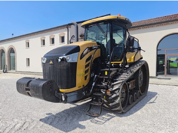 Traktor terlacak CHALLENGER