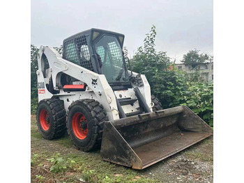 Skid steer BOBCAT S300