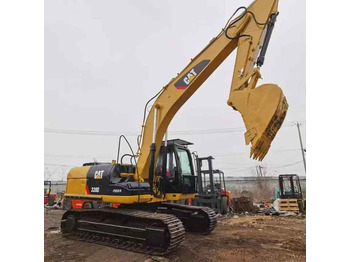 Ekskavator CATERPILLAR 320D