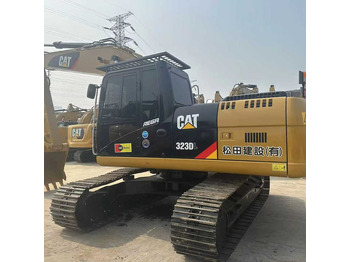 Ekskavator CATERPILLAR 320