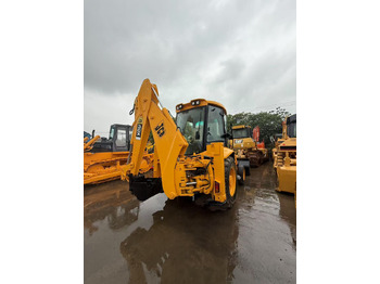 Ekskavator JCB 3CX: gambar 3