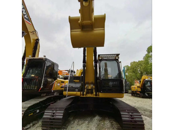 Ekskavator perayap CATERPILLAR 323DL
