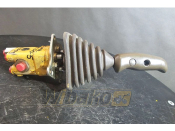 Katup hidrolik KOMATSU