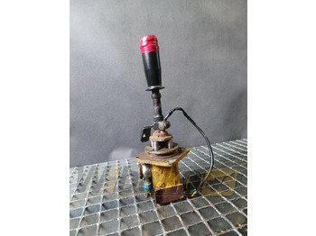 Katup hidrolik KOMATSU