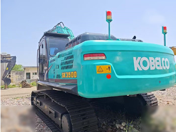 Ekskavator perayap KOBELCO SK350D: gambar 2