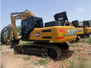 Ekskavator perayap SANY
