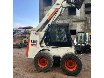 Skid steer BOBCAT S300