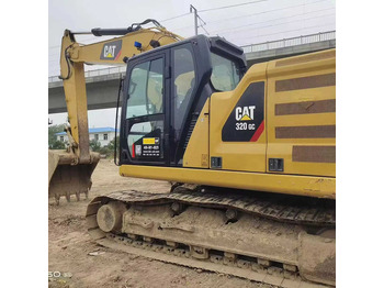 Ekskavator perayap CATERPILLAR 320GC