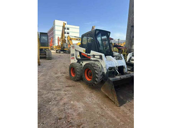 Skid steer Second Hand   BOBCAT S300 Skid-steer Loader with Very Good Performance Is for Sale at a Low Price: gambar 3