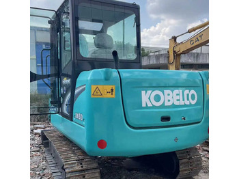 Ekskavator KOBELCO