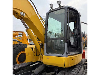 Ekskavator perayap KOMATSU PC30