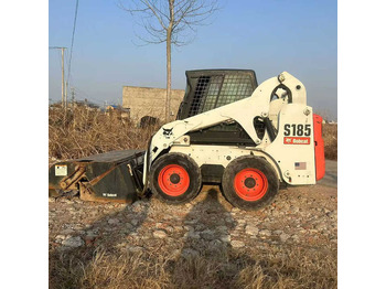 Skid steer BOBCAT S16