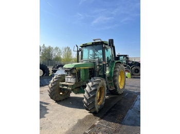 Traktor JOHN DEERE 6310