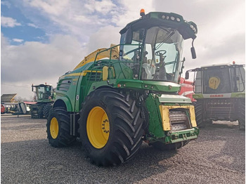 Pemanen hijauan JOHN DEERE 8800