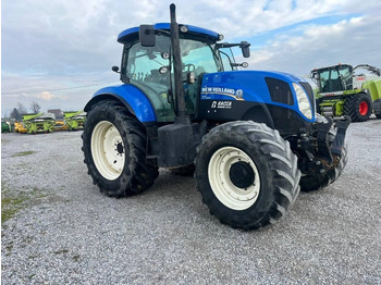 Traktor NEW HOLLAND T7.200