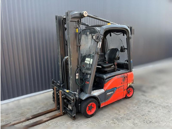 Forklift listrik FENWICK