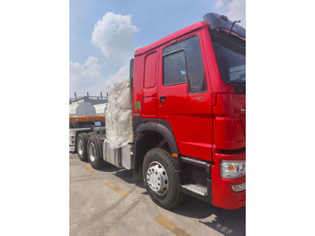 Tractor head howo 430: gambar 3