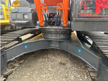 Ekskavator Good Condition Hot Sale Used Excavator HITACHI 240-3: gambar 3