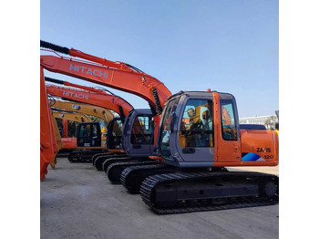 Ekskavator perayap HITACHI ZX120