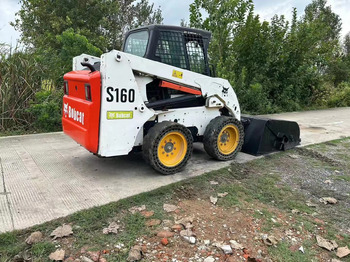Skid steer BOBCAT S160