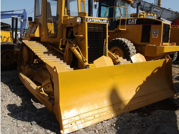 Bulldozer CATERPILLAR D5H: gambar 4 Bulldozer CATERPILLAR D5H: gambar 4
