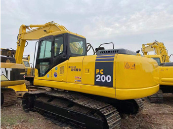 Ekskavator perayap KOMATSU PC200-7
