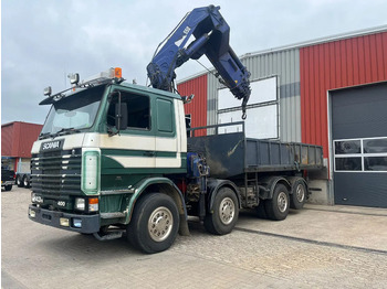 Truk derek SCANIA R143