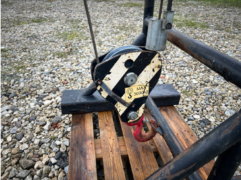 Telehandler MANITOU TREUIL / WINCH 3 TON MANITOU 921337: gambar 5 Telehandler MANITOU TREUIL / WINCH 3 TON MANITOU 921337: gambar 5